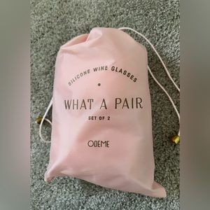 Silicone wine glasses